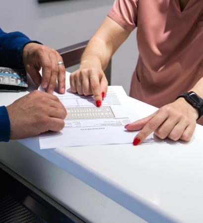 financiacion-precios-dentista Vilafranca sds-clinica-dental Entrega de presupuesto dental con opciones de financiación en SDS Clínica Dental – precios dentista Vilafranca